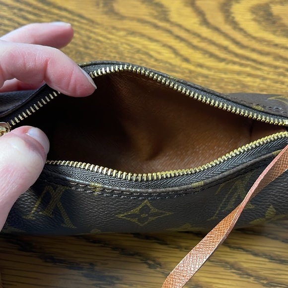 Louis Vuitton Mini Papillon - Picture 6 of 6